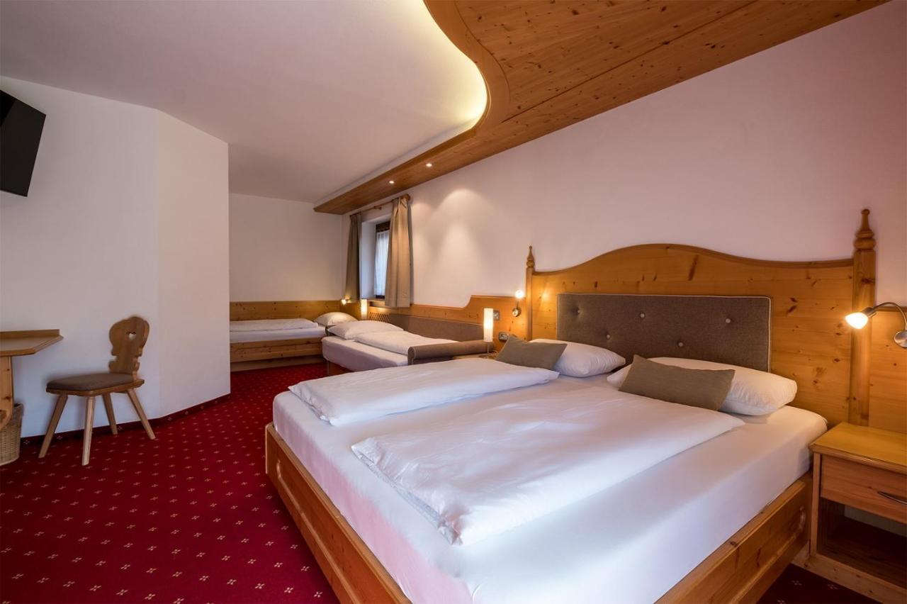 Garni Alba Bed & Breakfast Ortisei Ngoại thất bức ảnh